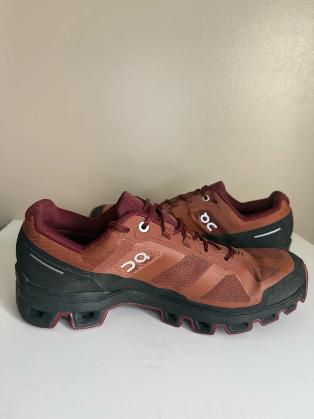 On Women's Cloudventure Waterproof Trail Running Shoes Hazel/Mulberry 9.5 - Picture 3 of 13